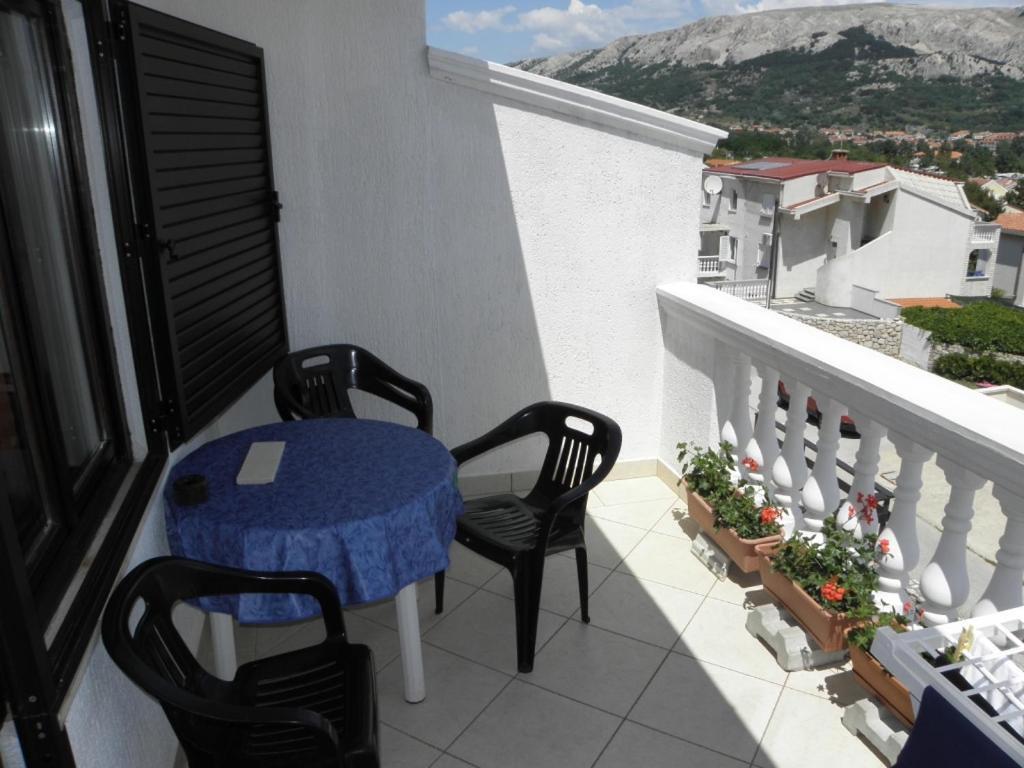 Apartments Milan In Baska Kültér fotó